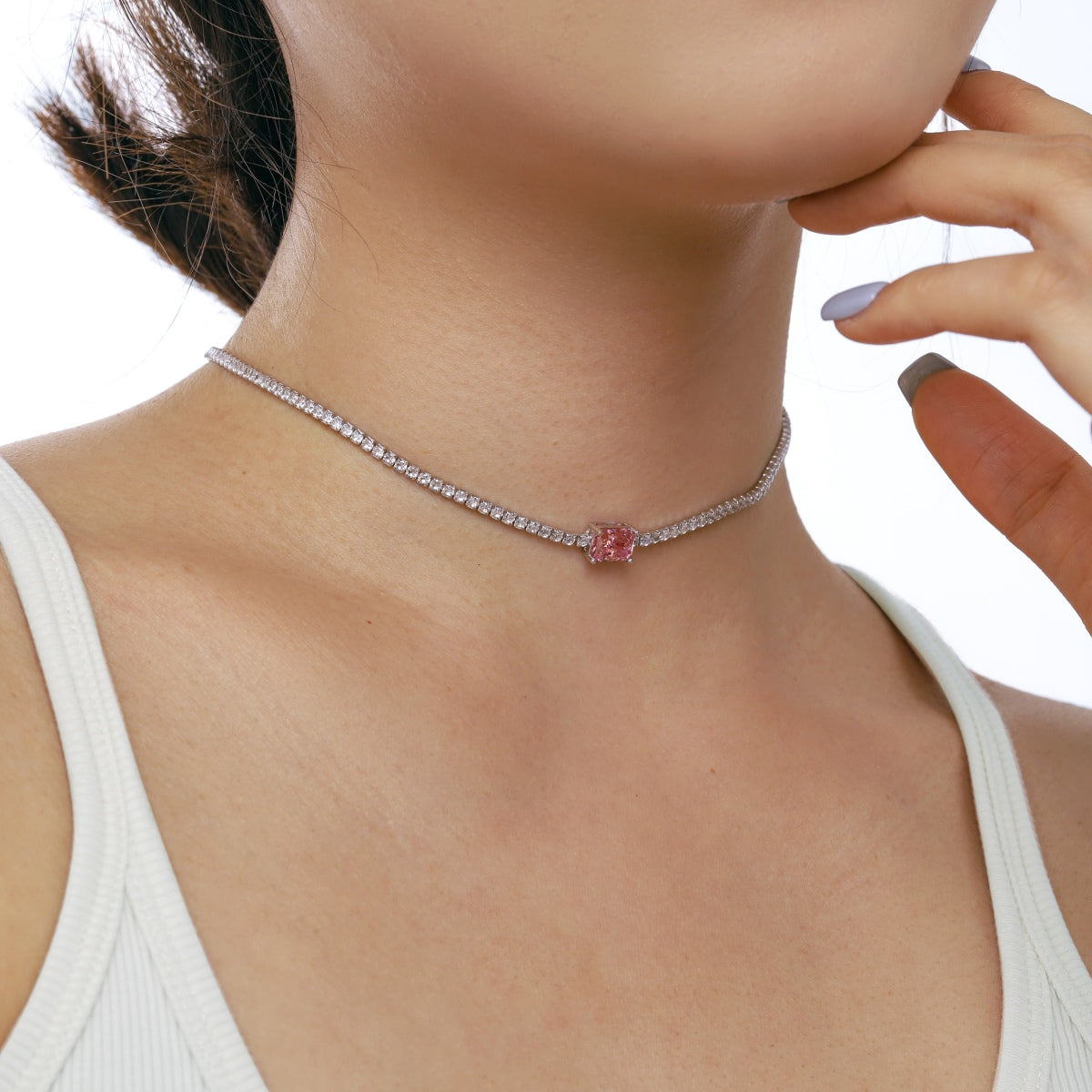 [Regalia jewelry]2.0 carat Ornate Emerald Cut Necklace