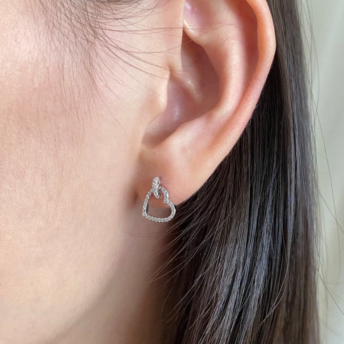 [Regalia jewelry]Dainty Heart Shape Earrings