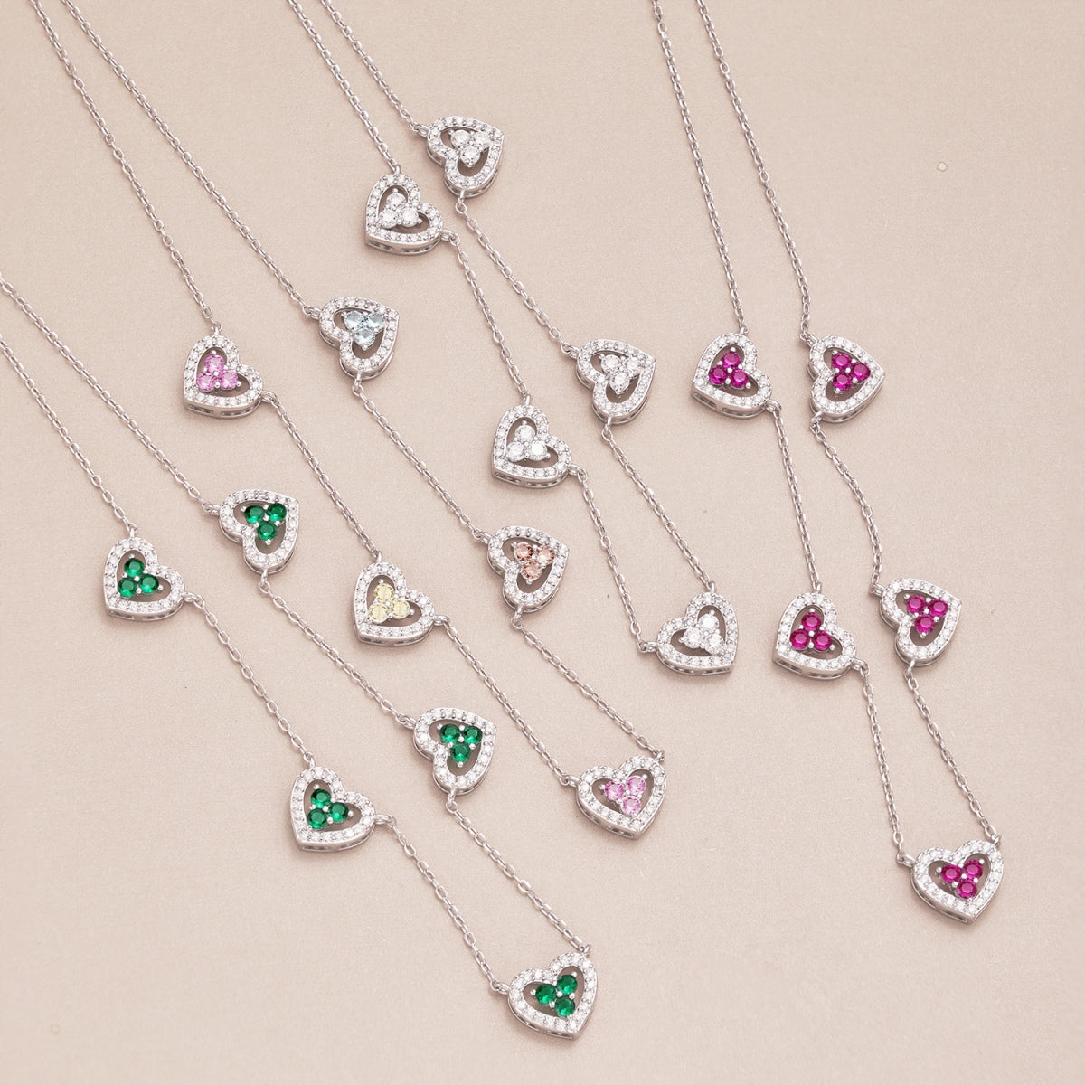 [Regalia jewelry]Sparkling Five Heart Necklace