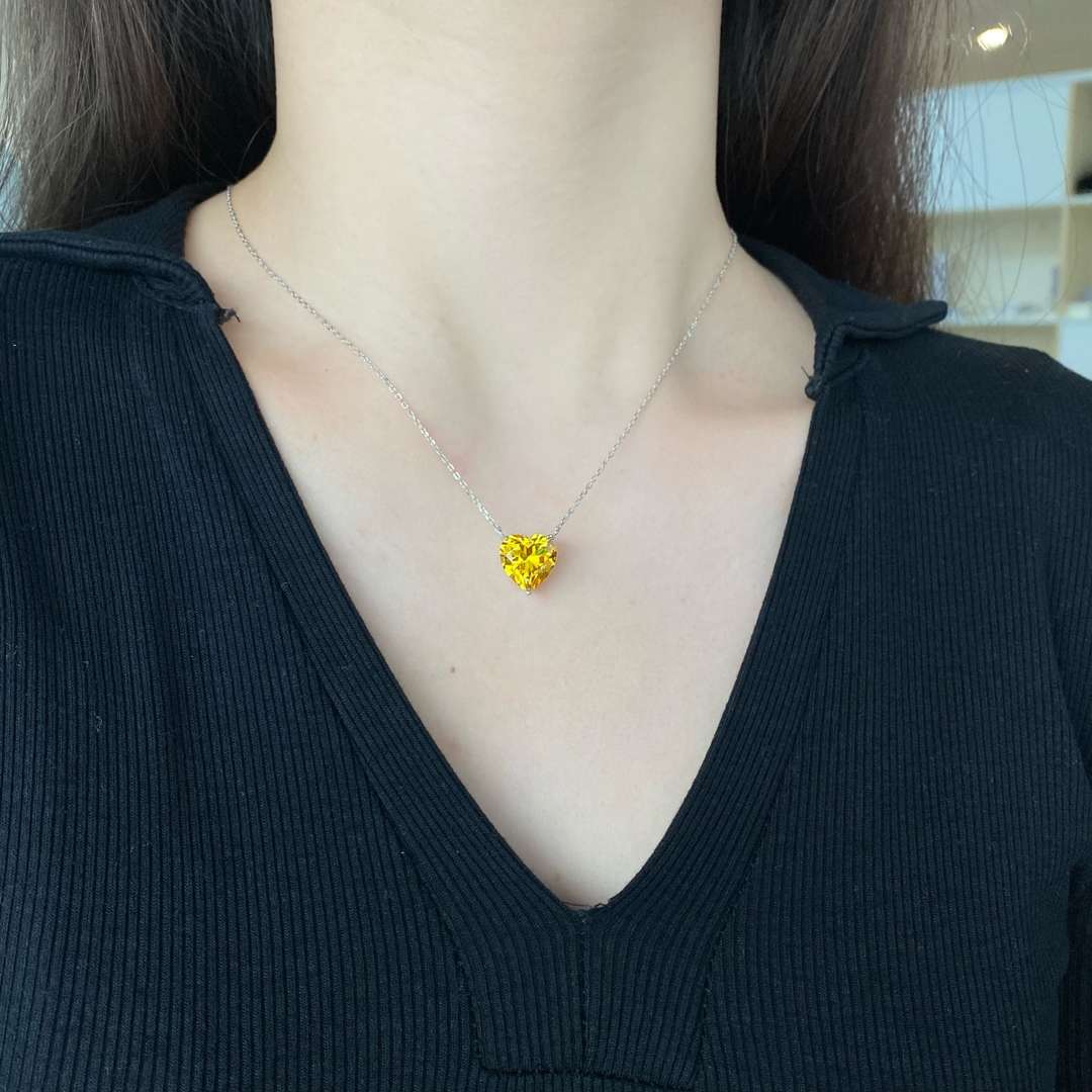 [Regalia jewelry]6.0 carat Radiant Heart Shape Necklace