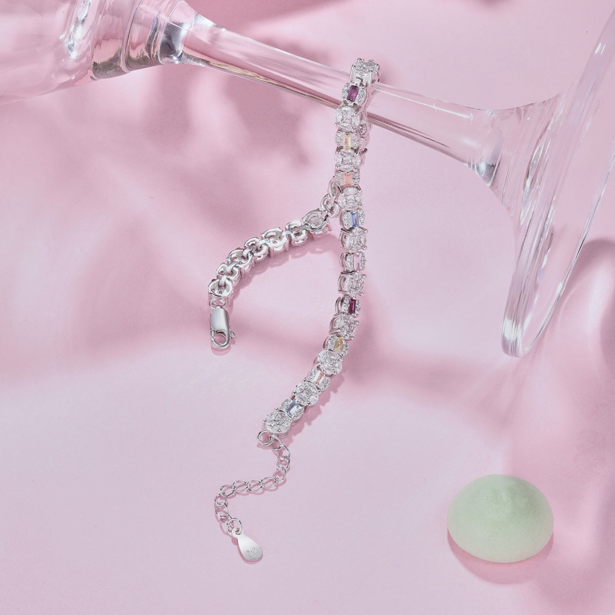 [Regalia jewelry]Dazzling Radiant Multi Cut Daily Bracelet