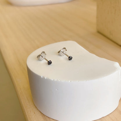 [Regalia jewelry]Delicate Solitaire Earrings