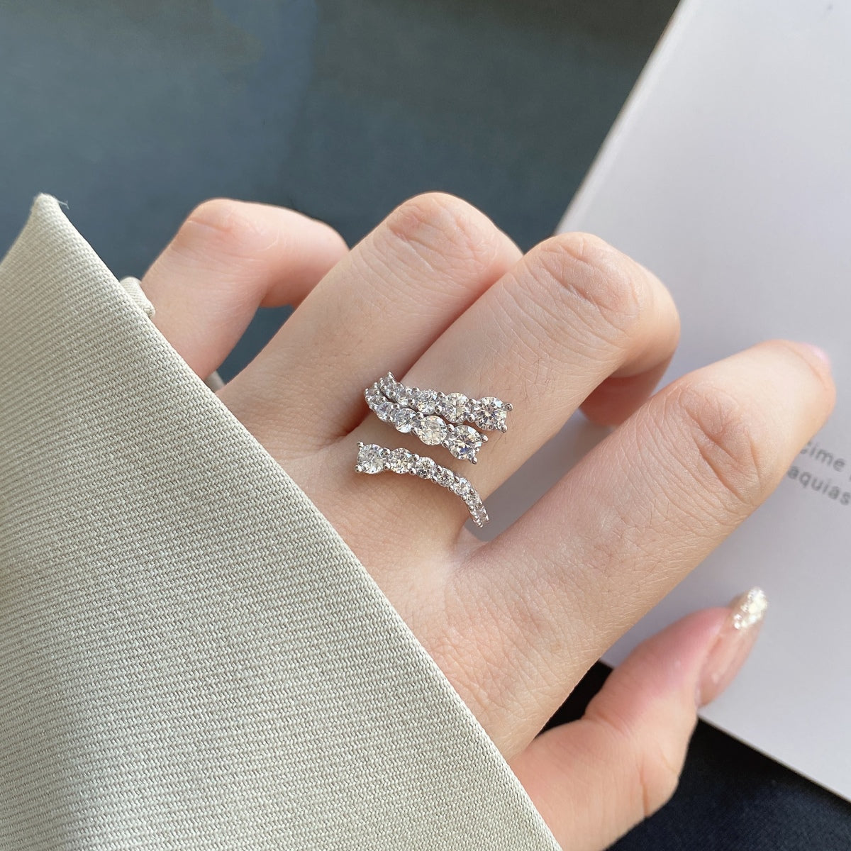 [Regalia jewelry]Unique Vivid Snake Shape Daily Ring