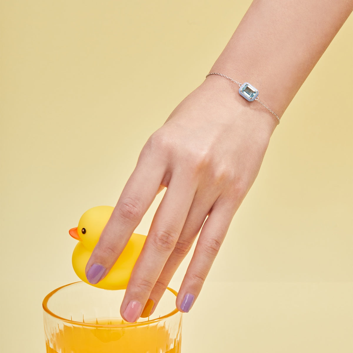 [Regalia jewelry]2.0 Carat Sparkling Colorful Emerald Cut Daily Bracelet