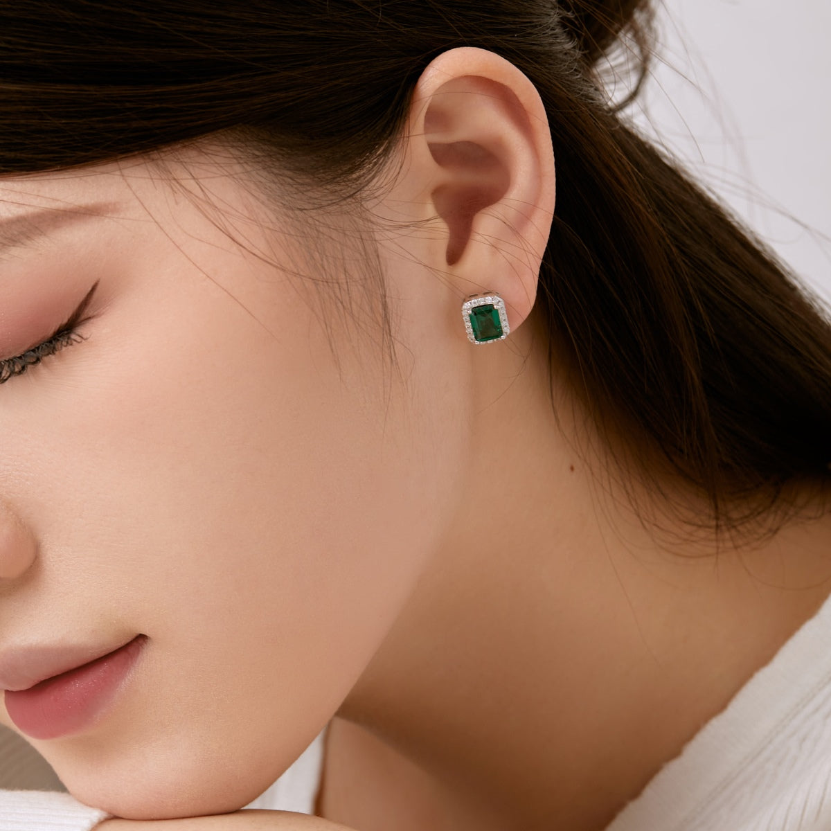 [Regalia jewelry]Luxurious Dainty Emerald Cut Banquet Earrings
