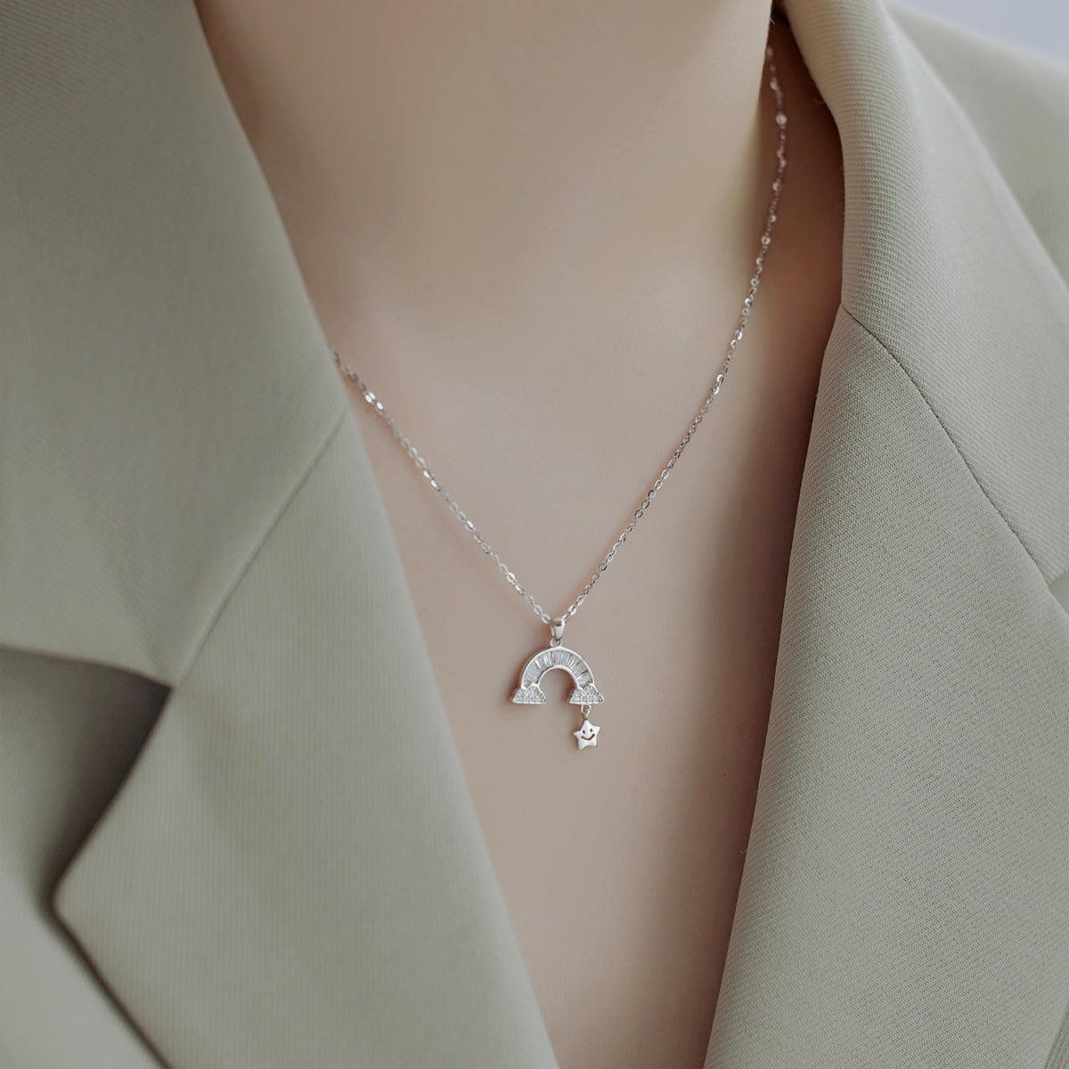 [Regalia jewelry]Unique Rainbow Star Necklace