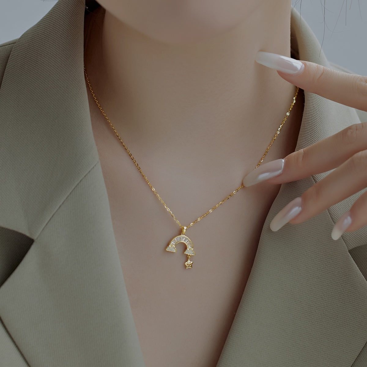 [Regalia jewelry]Unique Rainbow Star Necklace