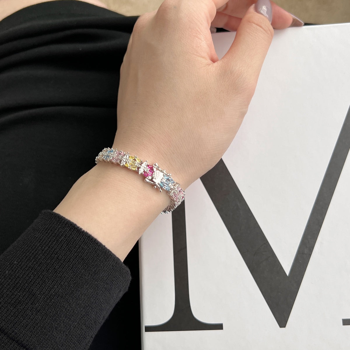 [Regalia jewelry]Delicate Colorful Multi Cut Party Bracelet