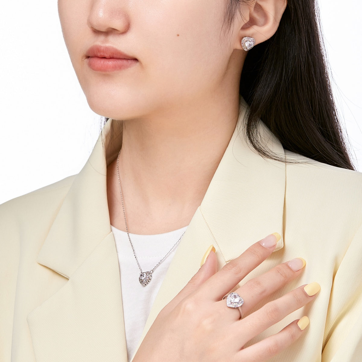 [Regalia jewelry]Delicate Ebullient Heart Shape Wedding Ring