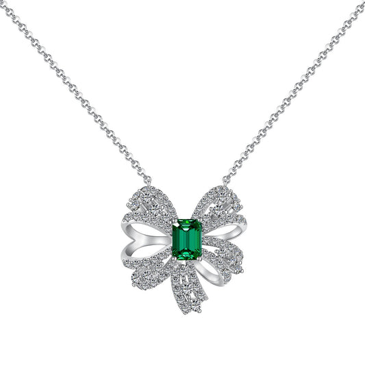 [Regalia jewelry]Luxurious Flower Shape Emerald Cut Necklace