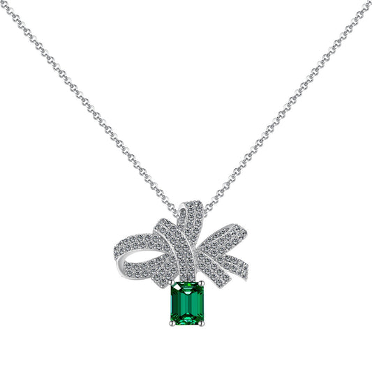 [Regalia jewelry]Luxurious Flower Shape Emerald Cut Necklace