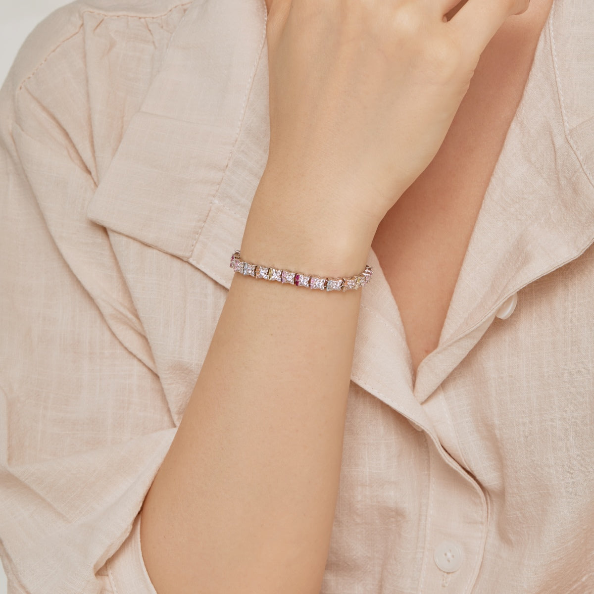 [Regalia jewelry]Unique Colorful Flower Shape Daily Bracelet