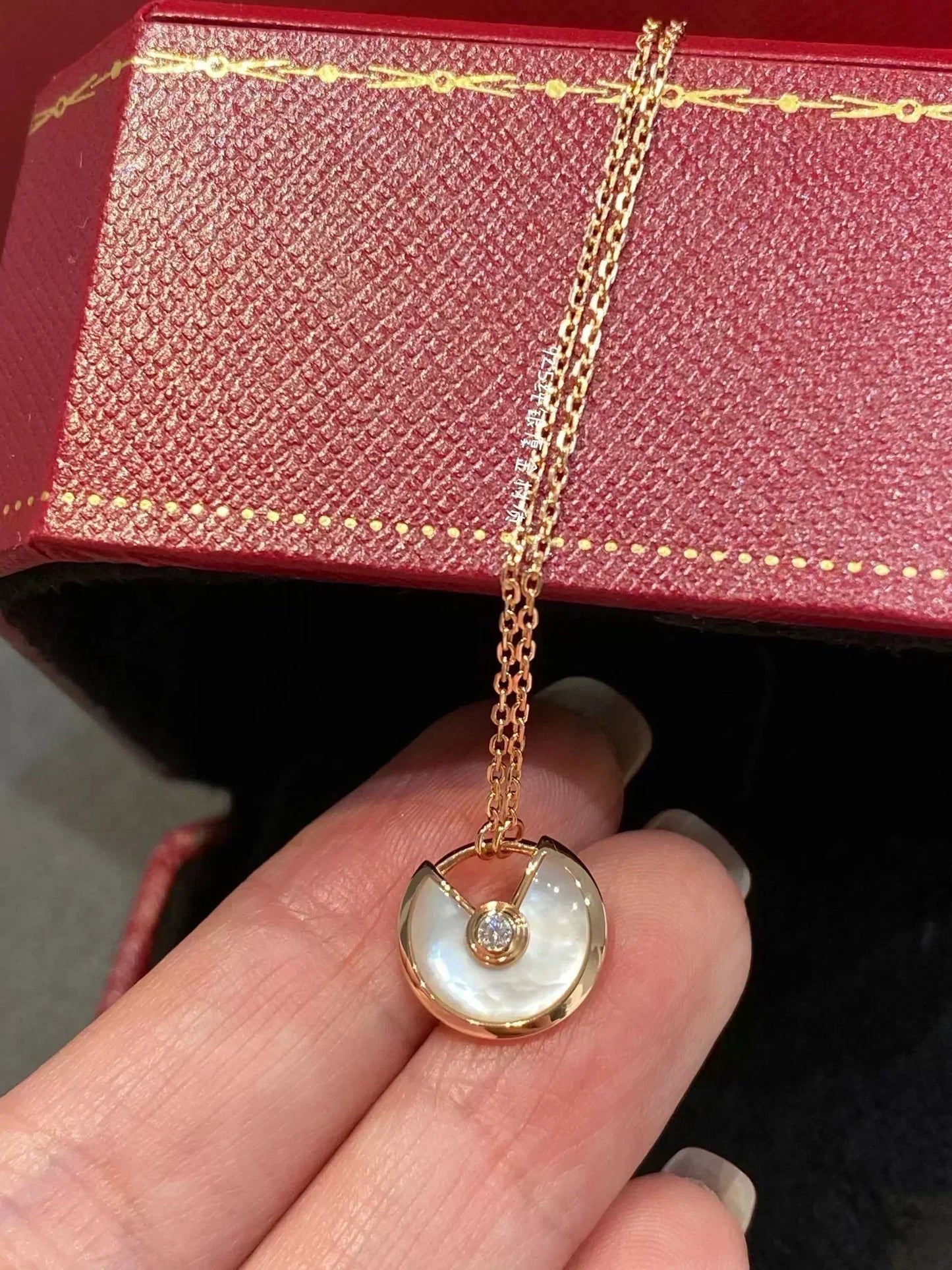 [Regalia jewelry]AMULETTE ROSE GOLD MOP NECKLACE