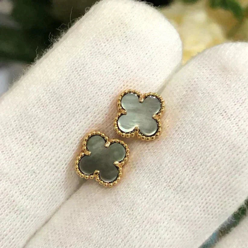 [Regalia jewelry]CLOVER MINI 9.5MM GRAY MOP EARRINGS