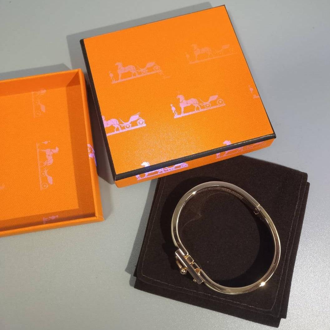 [Regalia jewelry]H CLOUD BLUE BRACELET