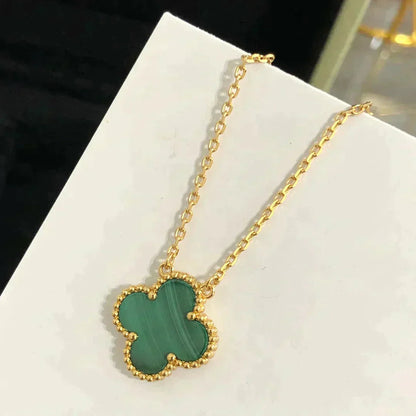 [Regalia jewelry]CLOVER 15MM MALACHITE SINGLE FLOWER  NECKLACE