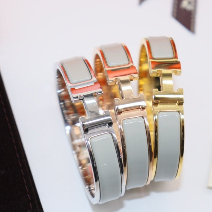 [Regalia jewelry]H LIGHT BLUE BRACELET