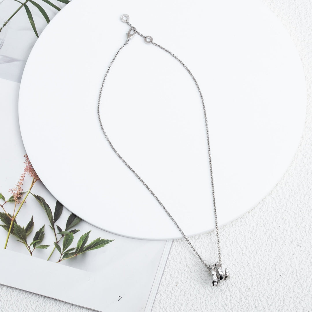 [Regalia jewelry]SERPENTI SILVER NECKLACE DIAMOND