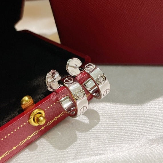 [Regalia jewelry]LOVE EARRINGS 5.7MM 2 DIAMONDS