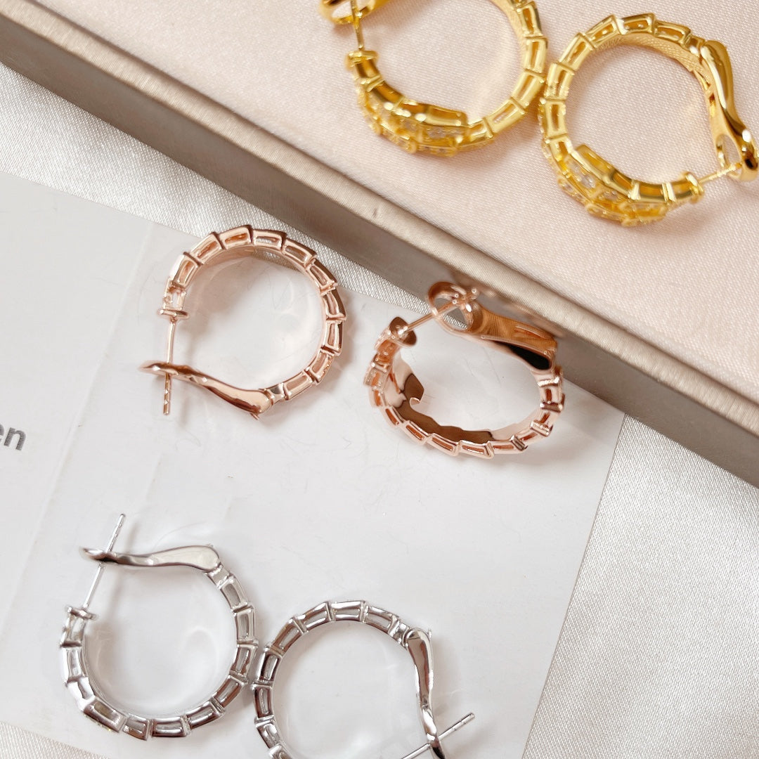 [Regalia jewelry]SERPENTI EARRINGS DIAMOND