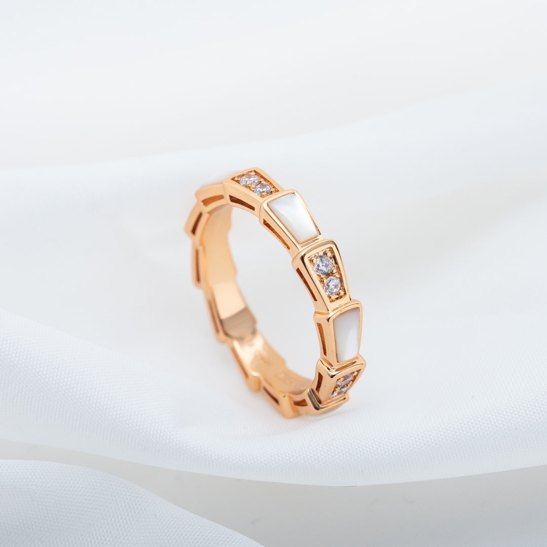 [Regalia jewelry]SERPENTI RING PINK GOLD DIAMOND MOP 3MM