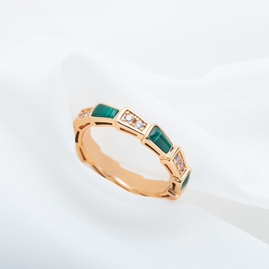 [Regalia jewelry]SERPENTI RING PINK GOLD MALACHITE DIAMOND 3MM