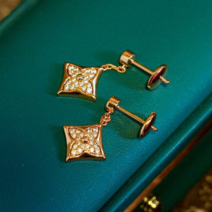 [Regalia jewelry]STAR DIAMONDS EARRINGS GOLD