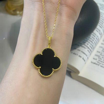 [Regalia jewelry]CLOVER 25MM NECKLACE GOLD ONYX