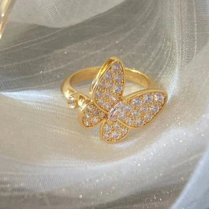 [Regalia jewelry]BUTTERFLY DIAMOND RING
