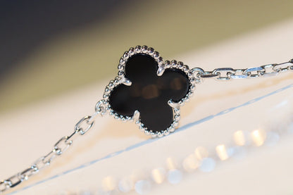 [Regalia jewelry]CLOVER 20 MOTIFS ONYX DIAMOND SILVER