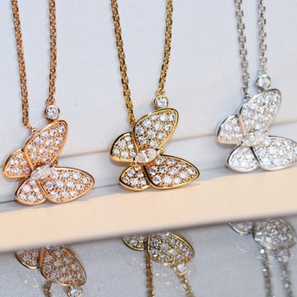 [Regalia jewelry]BUTTERFLY DIAMOND NECKLACE