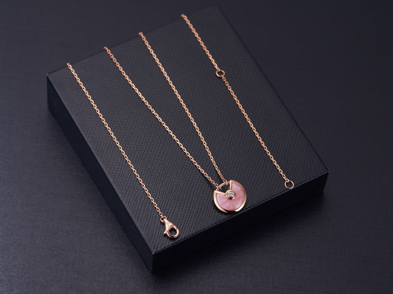 [Regalia jewelry]AMULETTE ROSE GOLD PINK MOP NECKLACE