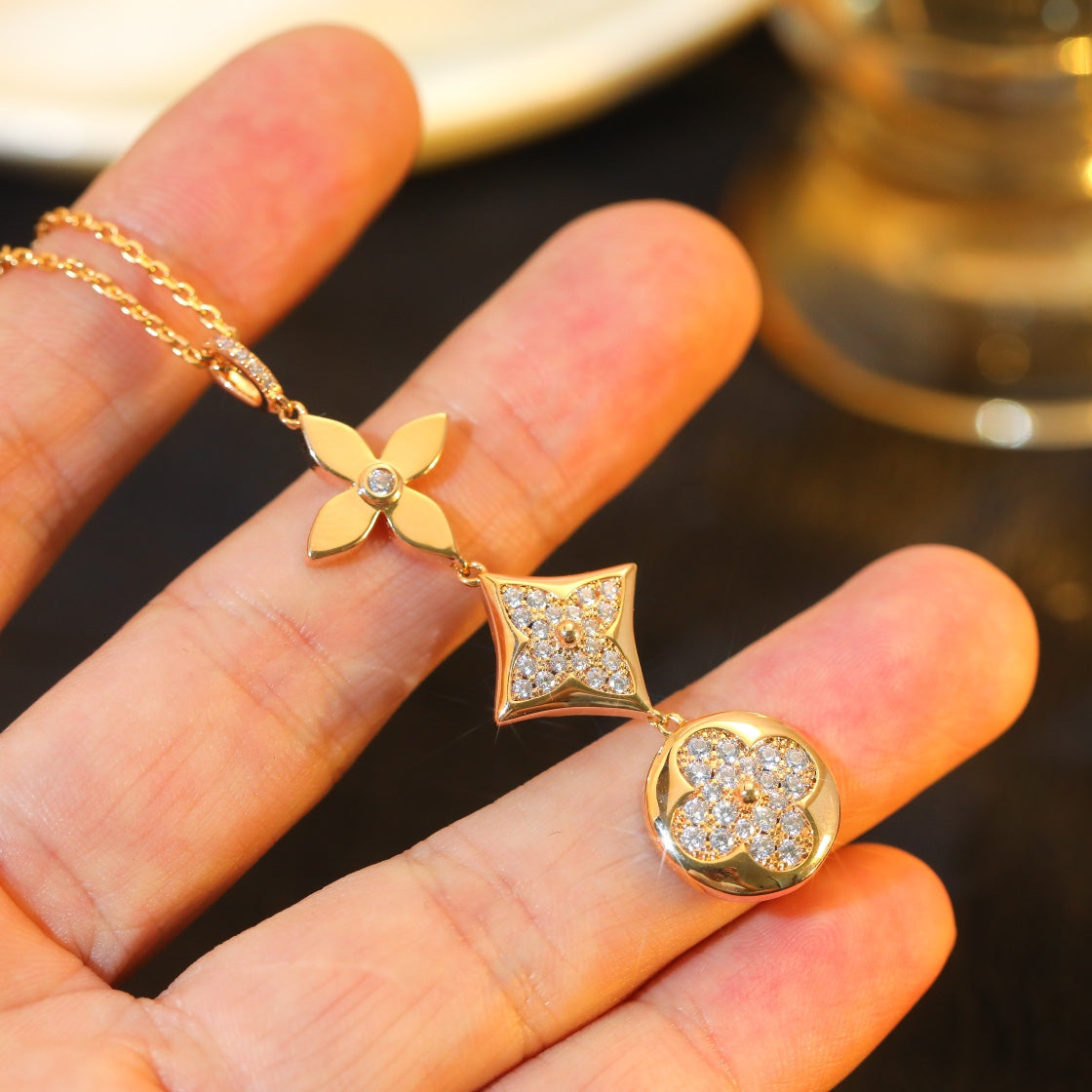 [Regalia jewelry]STAR AND SUN DIAMOND PINK GOLD NECKLACE