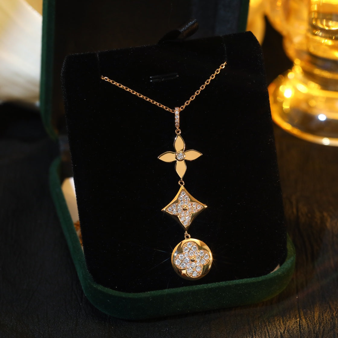 [Regalia jewelry]STAR AND SUN DIAMOND PINK GOLD NECKLACE