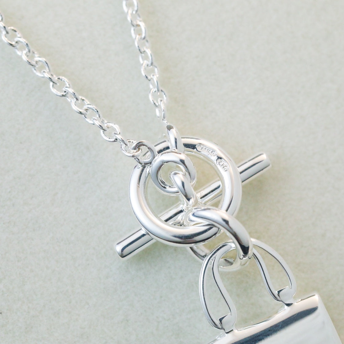 [Regalia jewelry]POP H PEDANT SILVER NECKLACE