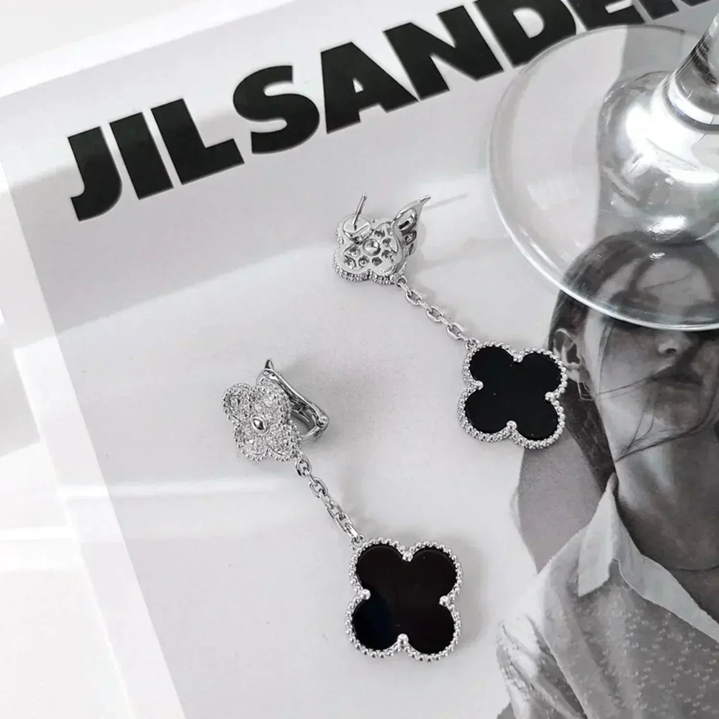 [Regalia jewelry]CLOVER 2 MOTIFS  DIAMOND ONYX EARRINGS SILVER