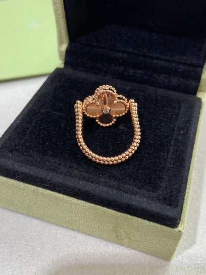 [Regalia jewelry]CLOVER RIVERSIBLE ROSE GOLD RING