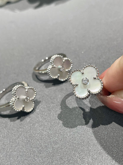 [Regalia jewelry]CLOVER SILVER MOP DIAMOND RING