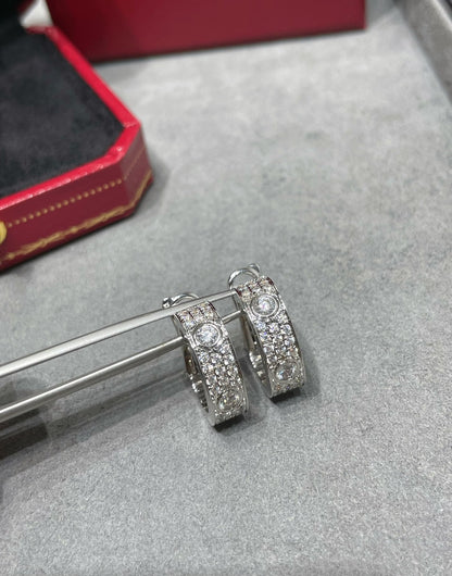[Regalia jewelry]LOVE 5.5MM DIAMOND PAVED EARRINGS