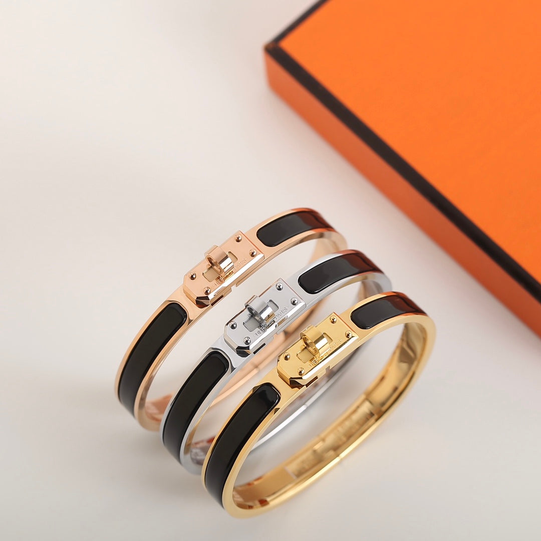 [Regalia jewelry]HM KELLY BLACK BRACELET