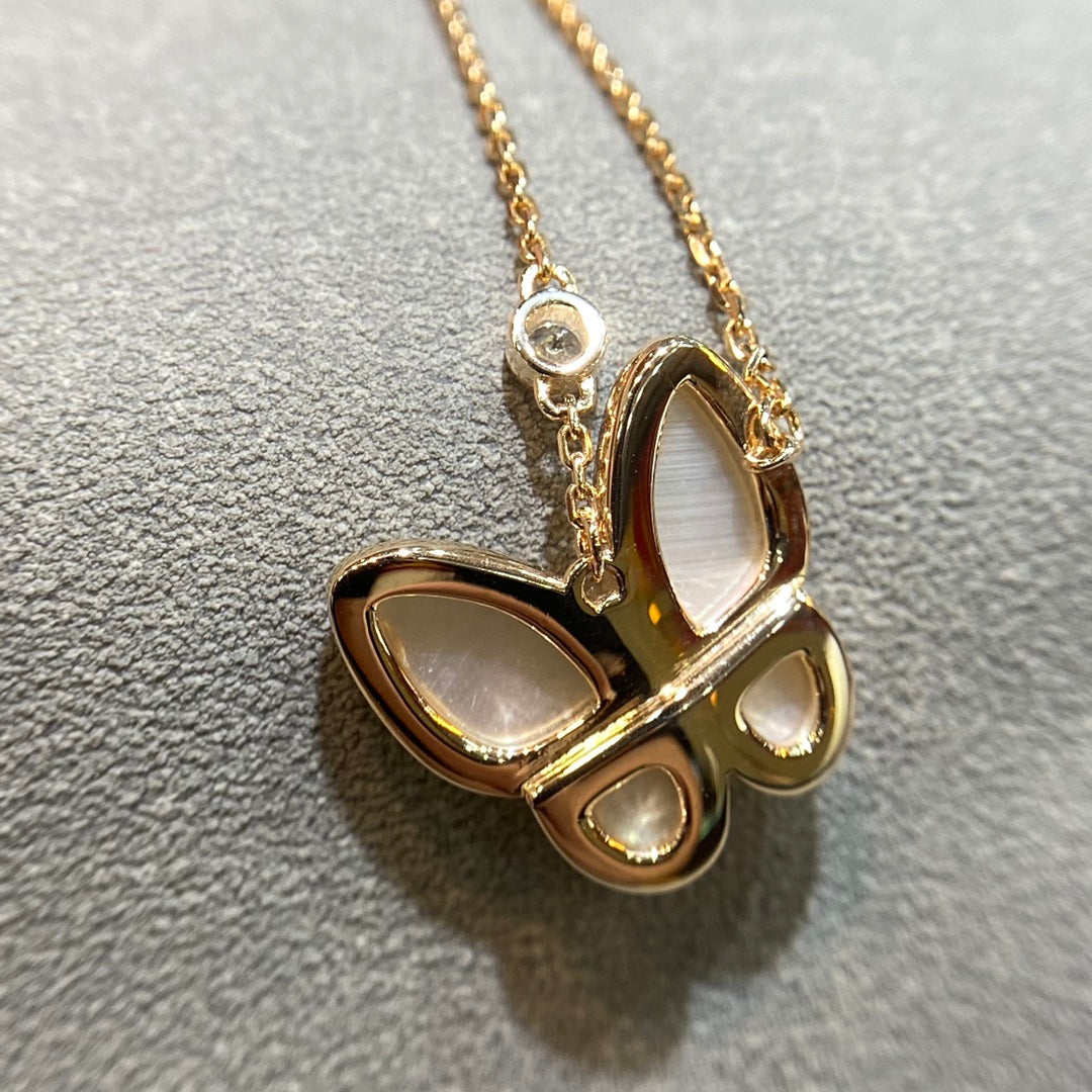 [Regalia jewelry]BUTTERFLY MOP DIAMOND NECKLACE