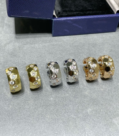 [Regalia jewelry]BEE LOVE DIAMOND HOOP EARRINGS