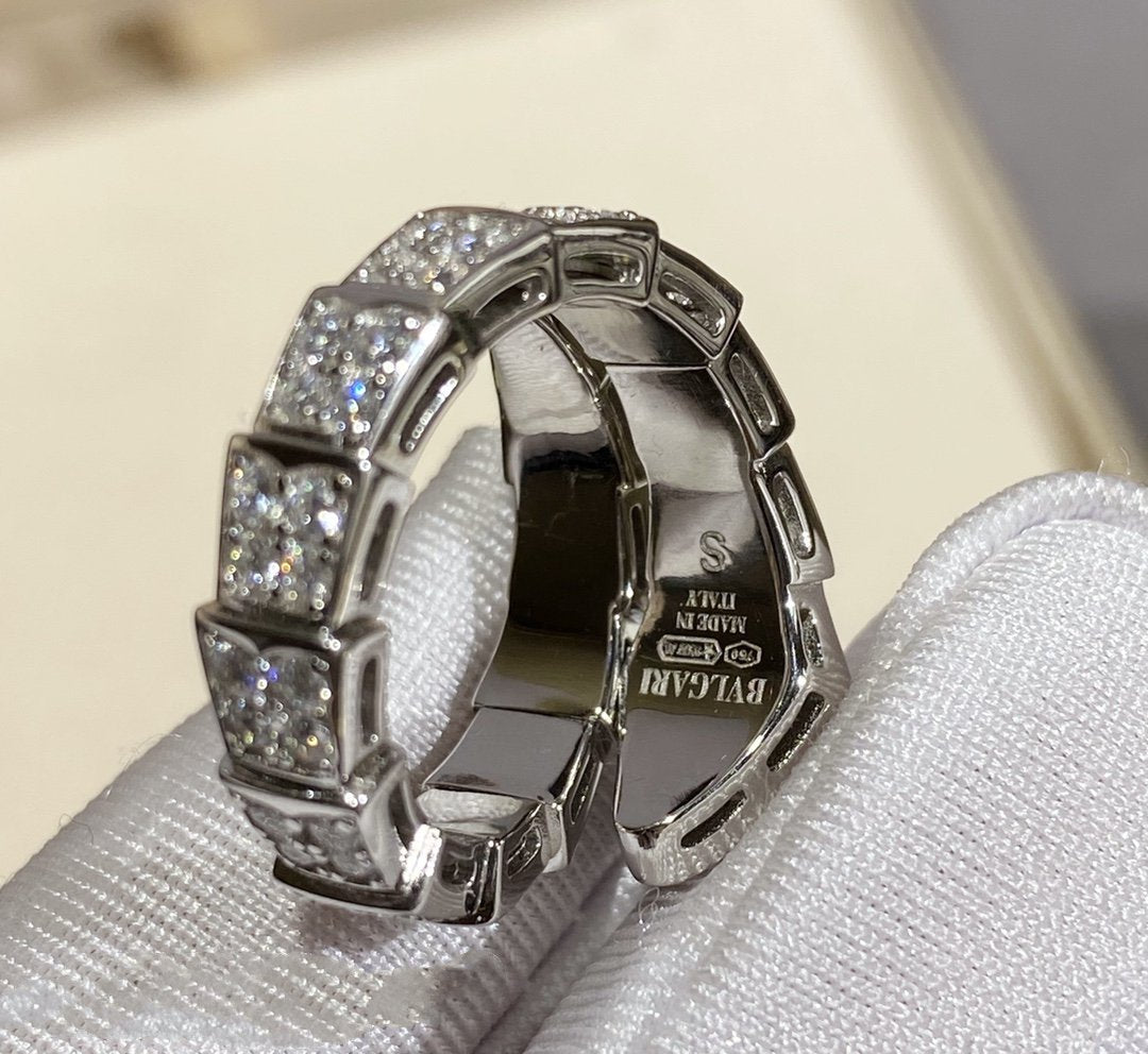 [Regalia jewelry]SERPENTI RING SILVER DIAMOND PAVED