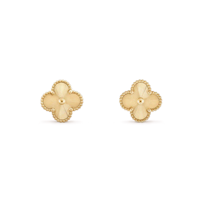 [Regalia jewelry]CLOVER MINI 9.5MM LASER EARRINGS