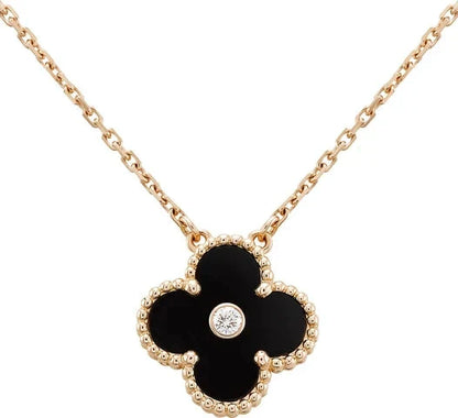 [Regalia jewelry]CLOVER 15MM DIAMOND ONYX NECKLACE