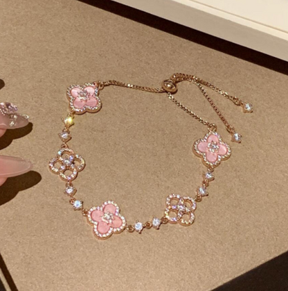 [Regalia jewelry]CLOVER 5 MOTIF PINK BLUE RED WHITE BRACELET