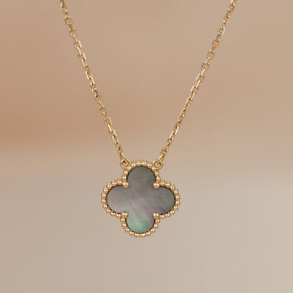 [Regalia jewelry]CLOVER 15MM  GRAY MOTHER OF PEARL NECKLACE
