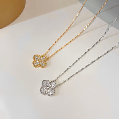 [Regalia jewelry]CLOVER 15MM DIAMOND SINGLE FLOWER NECKLACE