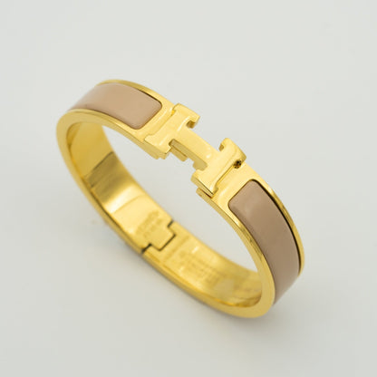 [Regalia jewelry]H GREY BRACELET