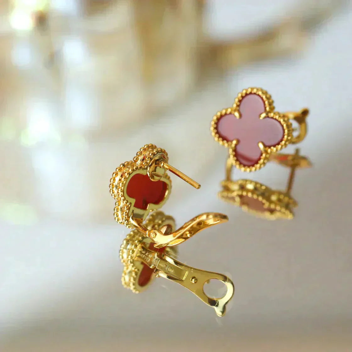 [Regalia jewelry]CLOVER MEDIUM 1 MOTIFS CARNELIAN  EARRINGS